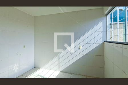 Quarto de casa à venda com 3 quartos, 168m² em Pompéia, Belo Horizonte