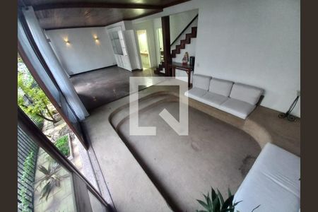 Foto 01 de casa de condomínio à venda com 6 quartos, 400m² em Vila Isabel, Rio de Janeiro