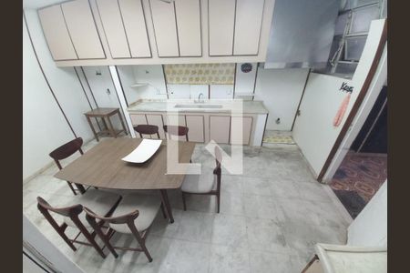 Foto 01 de casa de condomínio à venda com 6 quartos, 400m² em Vila Isabel, Rio de Janeiro