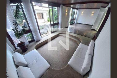 Foto 01 de casa de condomínio à venda com 6 quartos, 400m² em Vila Isabel, Rio de Janeiro