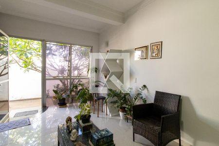 Escritório de casa à venda com 3 quartos, 240m² em Jardim Margarida, Campinas