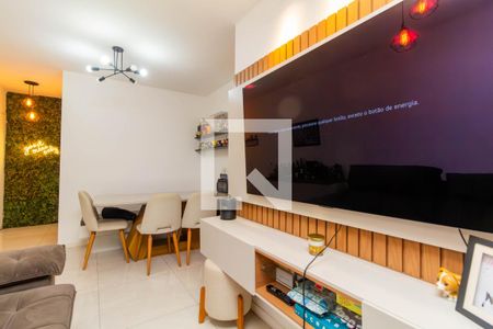 Sala de apartamento à venda com 3 quartos, 68m² em Jardim Textil, São Paulo