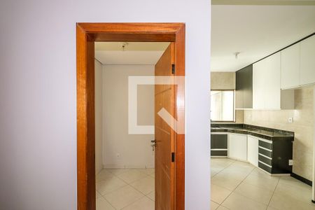 Corredor de casa à venda com 3 quartos, 112m² em Aparecida, Belo Horizonte