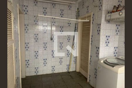 Casa para alugar com 3 quartos, 336m² em Vila Guarani, São Paulo