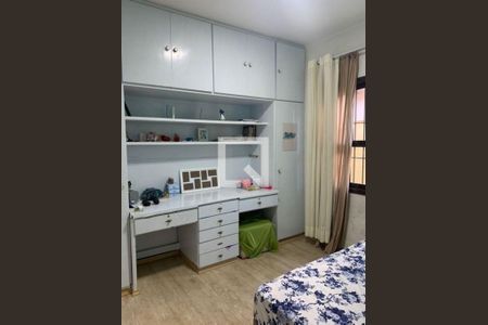 Casa para alugar com 3 quartos, 336m² em Vila Guarani, São Paulo