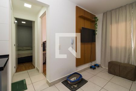 Sala de apartamento para alugar com 2 quartos, 32m² em Vila Ema, São Paulo