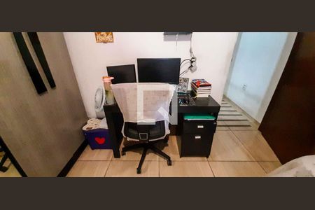 Quarto 1 de casa à venda com 3 quartos, 100m² em Santa Maria, Osasco