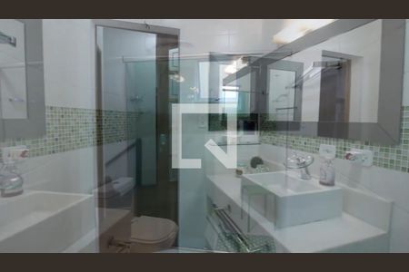 Banheiro de casa à venda com 3 quartos, 120m² em Consolação, São Paulo