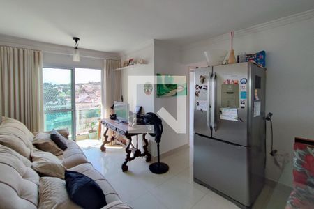 Sala de apartamento à venda com 3 quartos, 70m² em Parque Beatriz, Campinas