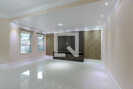 Sala de casa à venda com 5 quartos, 600m² em Vila Carolina, São Paulo