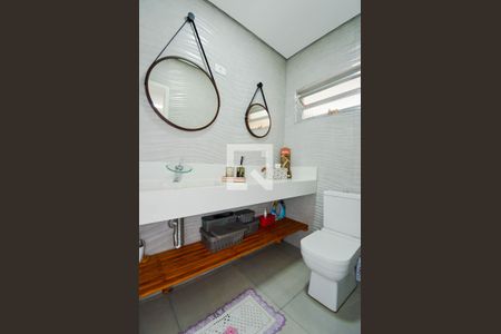 Lavabo de casa à venda com 4 quartos, 170m² em Vila Galvão, Guarulhos