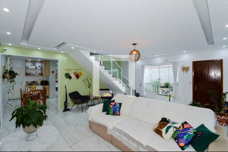 Sala de casa à venda com 4 quartos, 170m² em Vila Galvão, Guarulhos