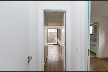 Corredor de apartamento para alugar com 2 quartos, 110m² em Santo Agostinho, Belo Horizonte
