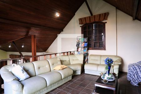 Sala de casa à venda com 4 quartos, 360m² em São Lucas, Belo Horizonte