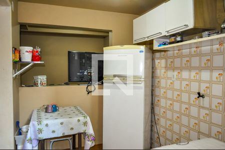 Sala/Cozinha de apartamento à venda com 1 quarto, 40m² em Partenon, Porto Alegre