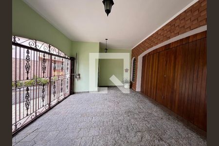 Casa à venda com 3 quartos, 332m² em Vila Galvão, Guarulhos