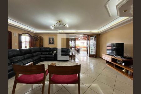 Casa à venda com 3 quartos, 332m² em Vila Galvão, Guarulhos