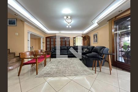 Casa à venda com 3 quartos, 332m² em Vila Galvão, Guarulhos