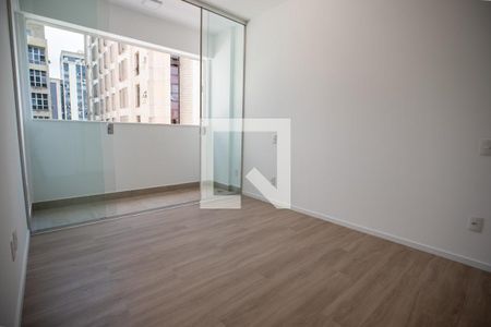 Quarto de apartamento à venda com 2 quartos, 66m² em Santa Efigênia, Belo Horizonte