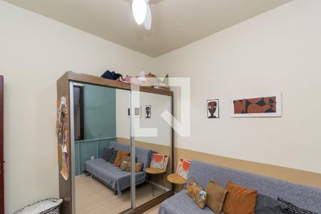 Quarto 2 de casa à venda com 2 quartos, 100m² em Brás de Pina, Rio de Janeiro