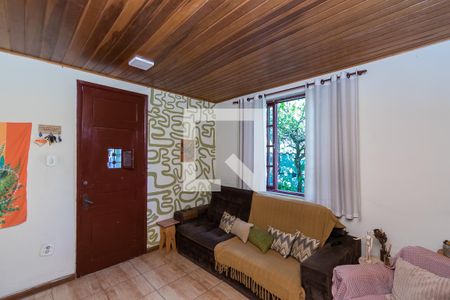 Sala de casa à venda com 2 quartos, 100m² em Brás de Pina, Rio de Janeiro