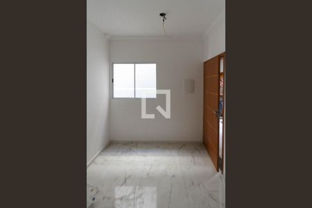 Sala e Cozinha de apartamento para alugar com 2 quartos, 35m² em Jardim Santa Teresinha, São Paulo