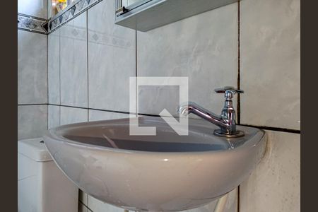 Banheiro da Suíte de casa para alugar com 1 quarto, 250m² em Jardim Saporito, Taboão da Serra