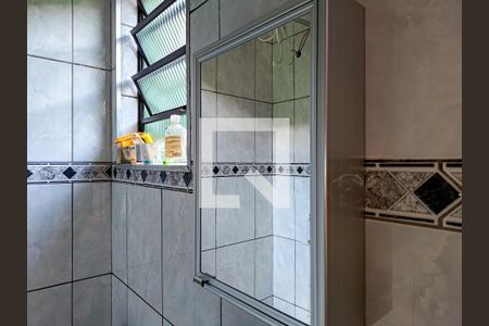 Banheiro da Suíte de casa para alugar com 1 quarto, 250m² em Jardim Saporito, Taboão da Serra