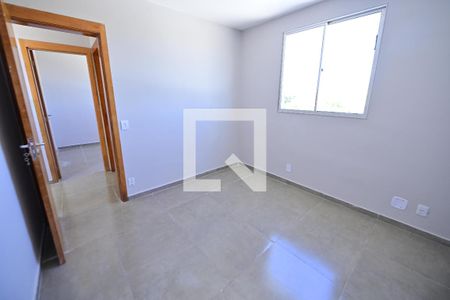 Quarto 2 de apartamento para alugar com 2 quartos, 45m² em Bairro Santa Rita, Goiânia