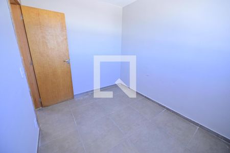 Quarto 1 de apartamento para alugar com 2 quartos, 45m² em Bairro Santa Rita, Goiânia