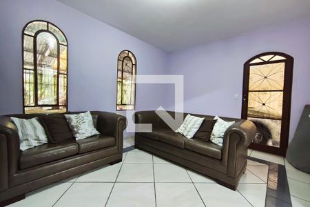 Sala de Estar de casa à venda com 4 quartos, 350m² em Jardim São Vicente, Campinas