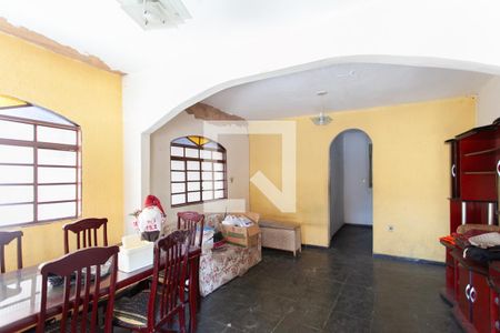 Sala de casa à venda com 3 quartos, 360m² em Guarani, Belo Horizonte