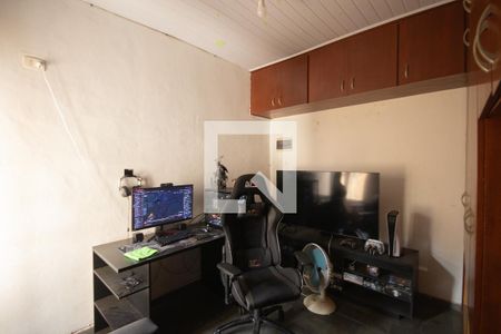 Quarto 2 de casa à venda com 4 quartos, 255m² em Bortolândia, São Paulo