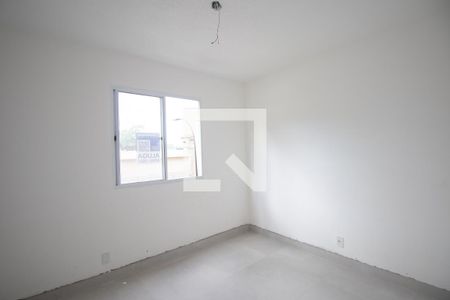 Quarto 1 de apartamento para alugar com 2 quartos, 55m² em Maria Paula, São Gonçalo