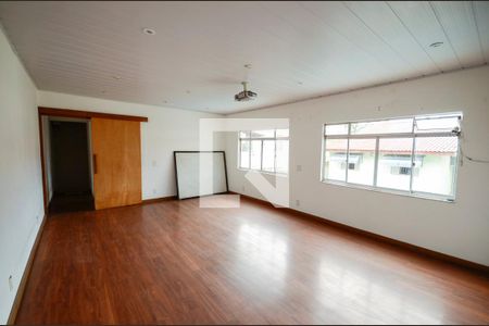 Sala 2 de casa à venda com 4 quartos, 500m² em Sampaio, Rio de Janeiro