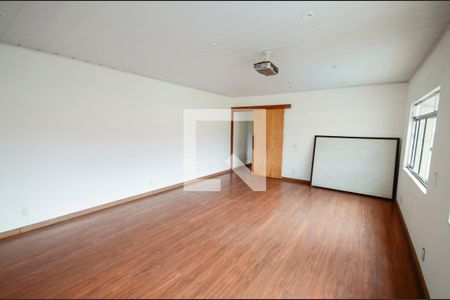 Sala 2 de casa à venda com 4 quartos, 500m² em Sampaio, Rio de Janeiro