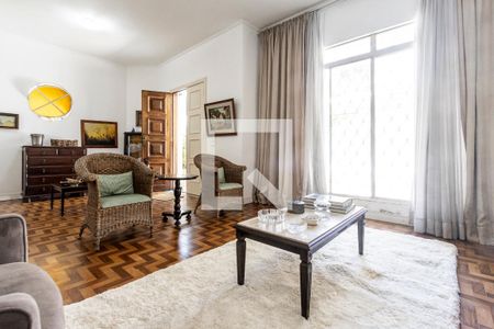 Sala de casa para alugar com 3 quartos, 300m² em Água Branca, São Paulo