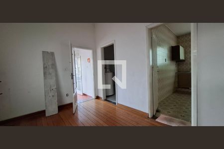 Sala de casa à venda com 2 quartos, 375m² em Jardim, Santo André