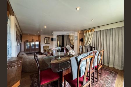 Sala de casa para alugar com 4 quartos, 250m² em Morro do Espelho, São Leopoldo