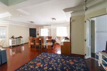 Sala de casa para alugar com 4 quartos, 520m² em Vila Albertina, São Paulo