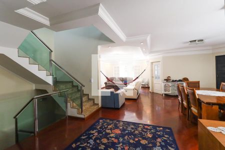 Sala de casa para alugar com 4 quartos, 520m² em Vila Albertina, São Paulo