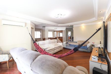 Sala de casa para alugar com 4 quartos, 520m² em Vila Albertina, São Paulo