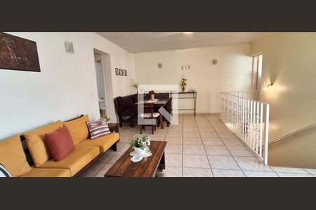 Sala de casa à venda com 3 quartos, 170m² em Rudge Ramos, São Bernardo do Campo