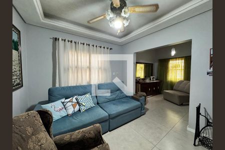 Sala de casa à venda com 3 quartos, 120m² em Centro, São Leopoldo