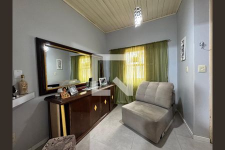 Sala de casa à venda com 3 quartos, 120m² em Centro, São Leopoldo