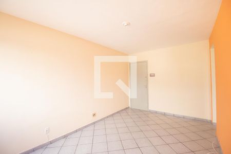 Sala de apartamento para alugar com 1 quarto, 56m² em Jardim Alcântara, São Gonçalo