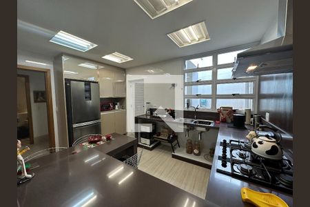 Foto 07 de casa à venda com 3 quartos, 165m² em Floresta, Belo Horizonte