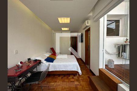 Foto 14 de casa à venda com 3 quartos, 165m² em Floresta, Belo Horizonte