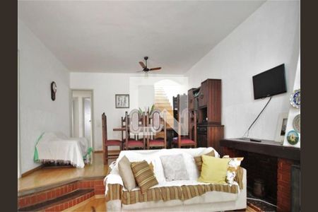 Casa à venda com 4 quartos, 250m² em Jardim Lar Sao Paulo, São Paulo