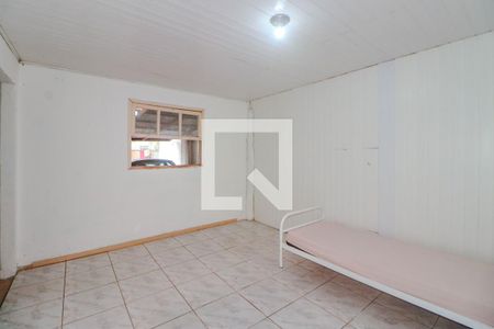Quarto de casa para alugar com 1 quarto, 50m² em São Sebastião, Porto Alegre